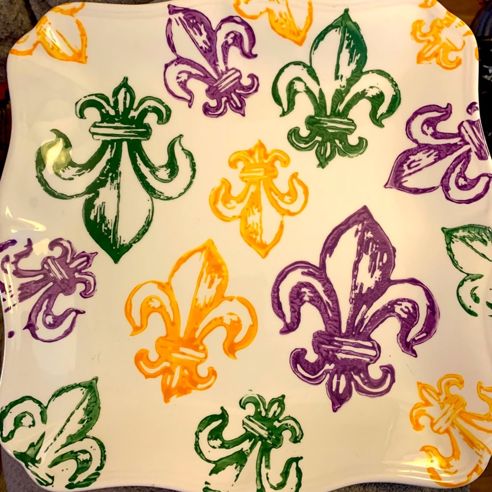 🎭🎊Mardi Gras Fleur de Lis platter🎭